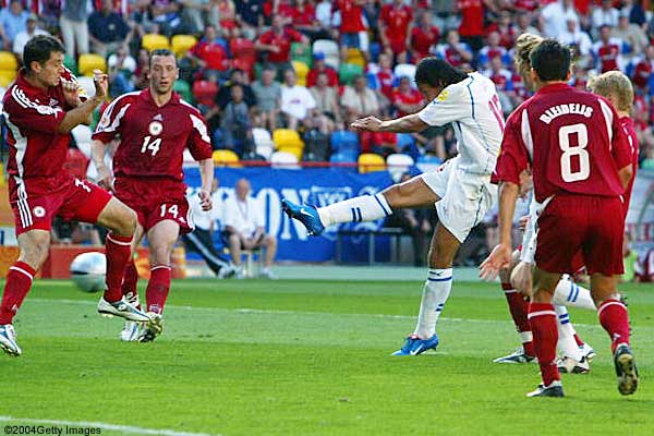 Барош забивает ответный гол