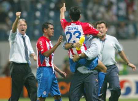 Парагвай празднует решающий гол